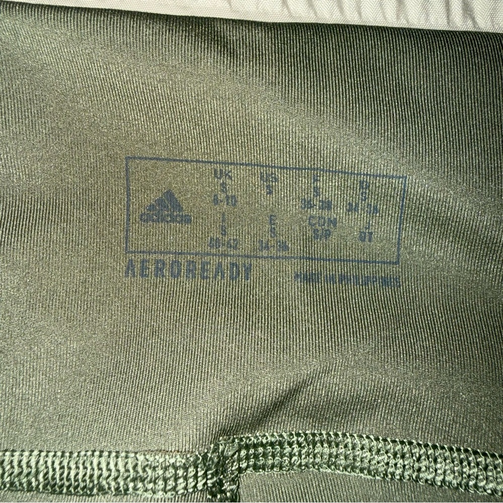 Green Adidas Cropped Leggings small - Picture 3 of 5